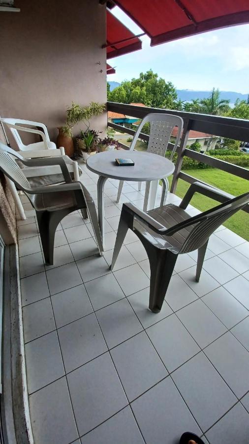 Ocean View Montego Bay Apartment מראה חיצוני תמונה