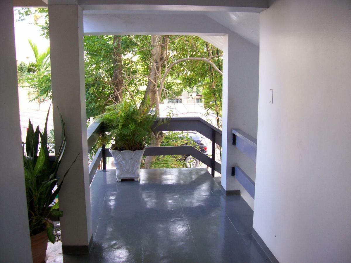 Ocean View Montego Bay Apartment מראה חיצוני תמונה